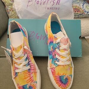 Blowfish Tennis shoes size 10 Tie-dyed